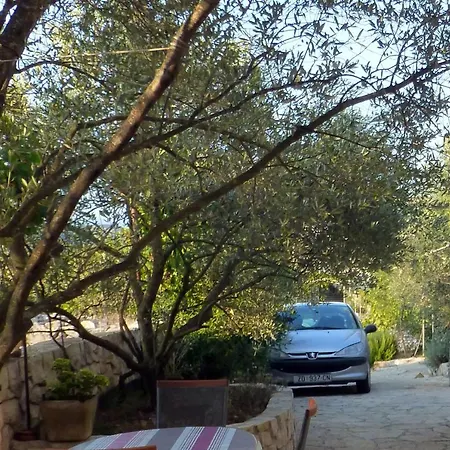 With A Parking Space Mali Iz Apartamento