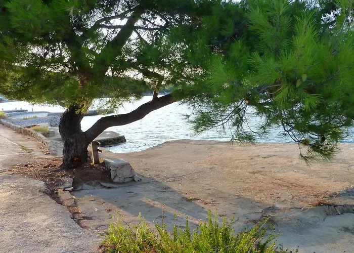 With A Parking Space Mali Iz Apartment