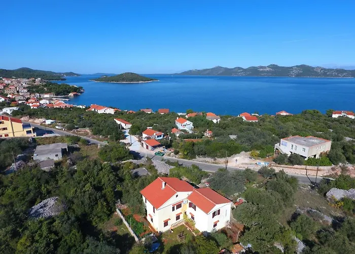 With A Parking Space Mali Iz 아파트